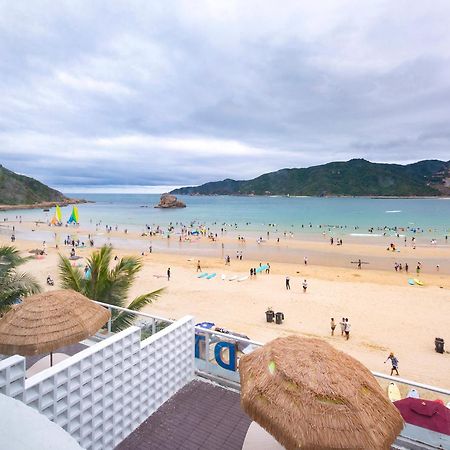 Deer Chenke Seascape Surf B&B Санья Экстерьер фото