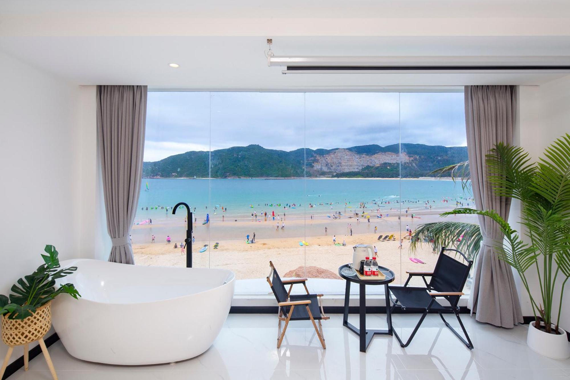 Deer Chenke Seascape Surf B&B Санья Экстерьер фото